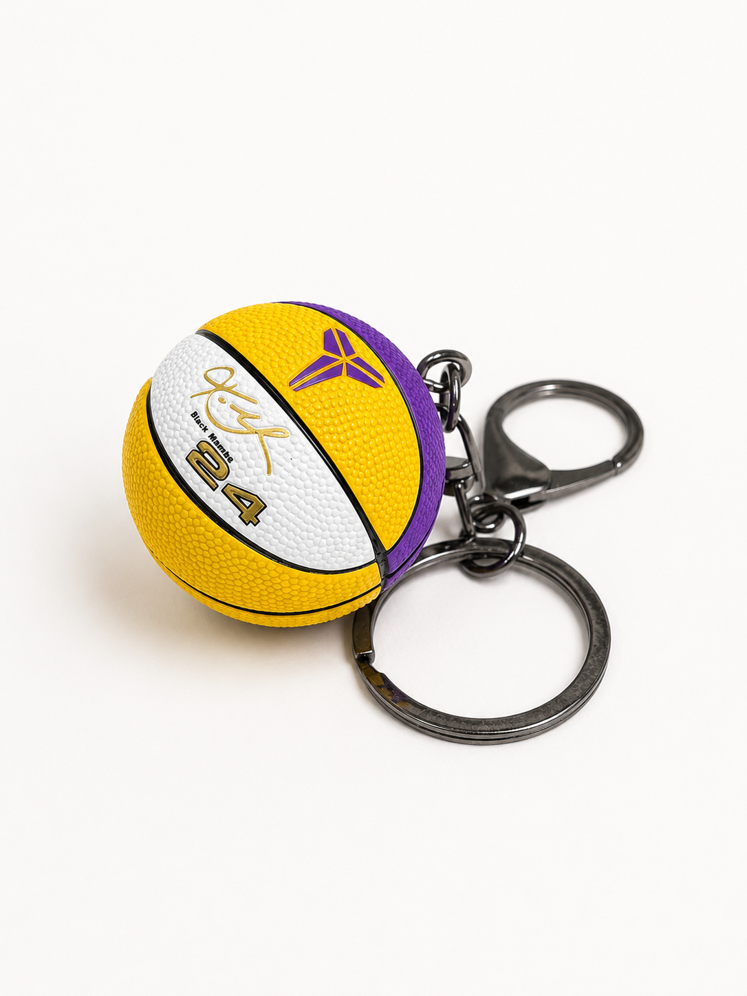 جاسوئیچی توپ بسکتبال مدل Kobe Bryant 24 طرح Black Mamba جاسوئیچی توپ بسکتبال مدل Kobe Bryant 24 طرح Black Mamba